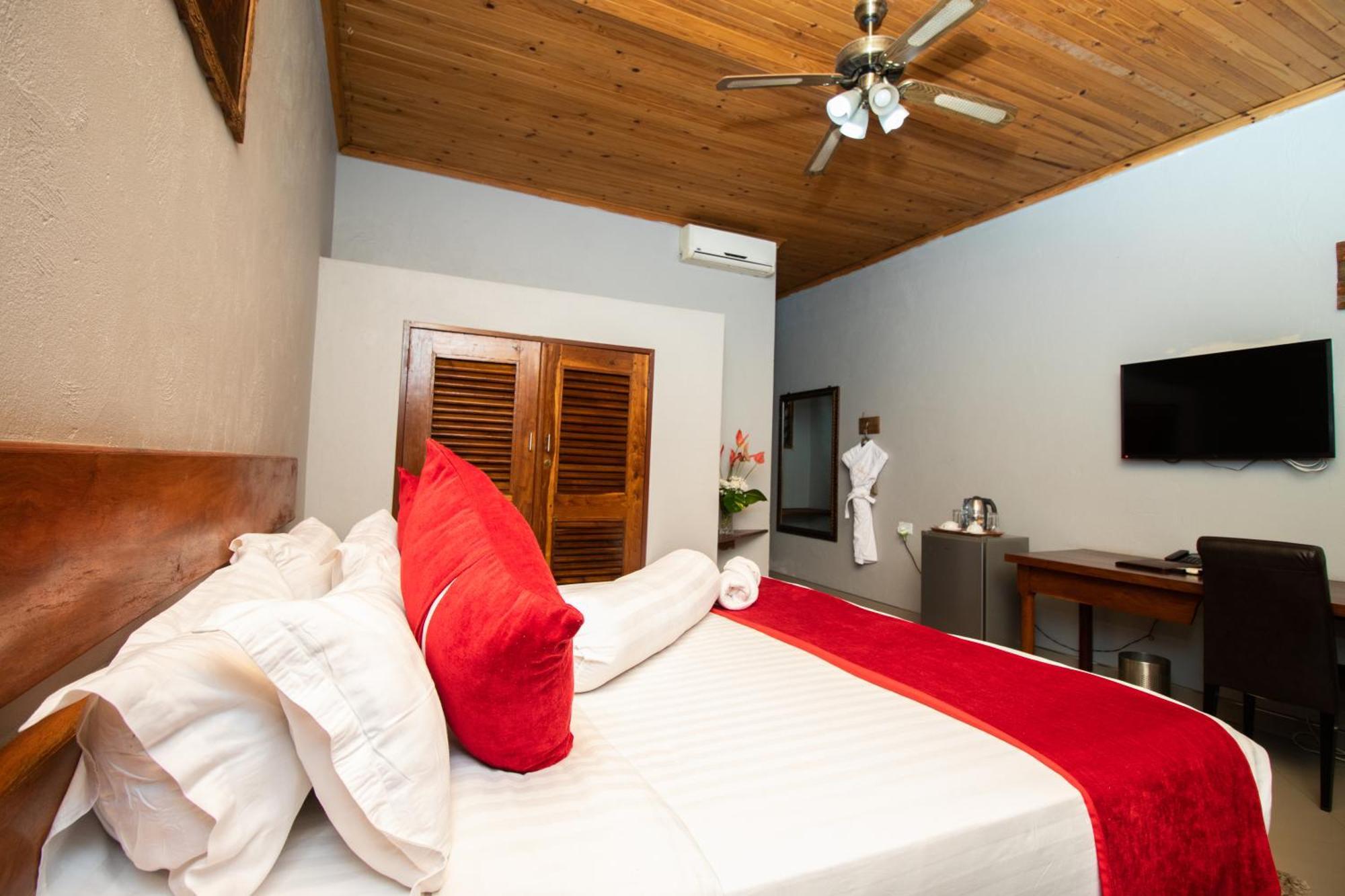 Sherbourne Lodge Kitwe Exterior photo